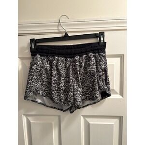 Lululemon Olive Green & Black Striped Pattern Athletic Shorts Size 8